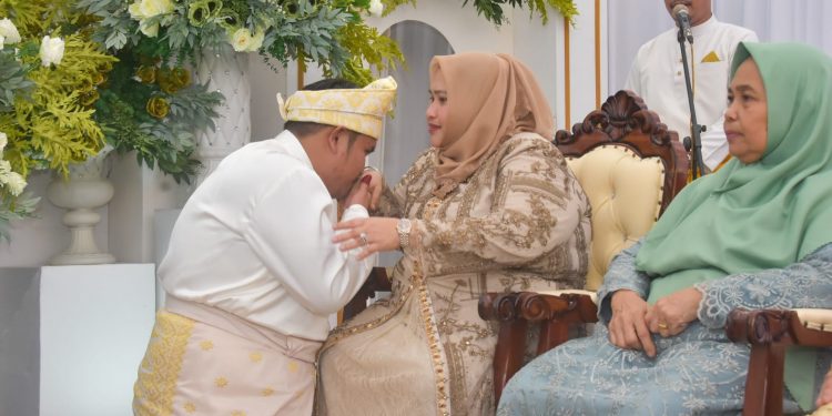 Septian Nugraha, Anak Bupati Kasmarni Akhiri Masa Lajang dengan Fitra Innaya