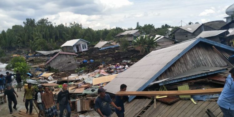 BPBD Riau Kirim Bantuan Logistik Korban Bencana Longsor Inhil