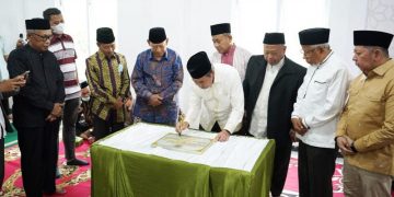 Gubri Syamsuar Resmikan Markas Dakwah DDII Provinsi Riau