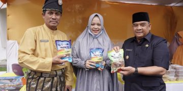 Sambut HUT Riau ke-65, Dinas Kelautan dan Perikanan Gelar Bazar Produk Olahan Ikan