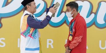 Zaki Zulkarnain Raih Lima Emas pada Asean Para Games XI, Gubri Harap Jadi Motivasi Anak Riau
