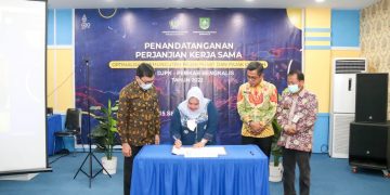 Optimalisasi Pemungutan Pajak Daerah dan Pusat, Bupati Kasmarni Tandatangani PKS Bersama DPJ dan DJPK