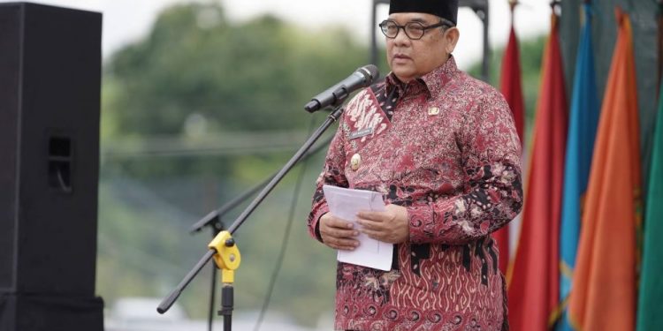 Motivasi Mahasiswa Baru UMRI, Wagubri: Gantunglah Cita-cita Setinggi Mungkin