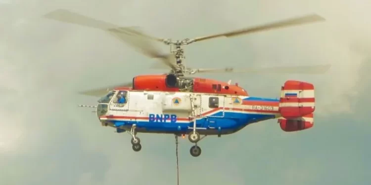 BPBD Riau Kerahkan 2 Unit Helikopter Atasi Karhutla di Rohul dan Rohil