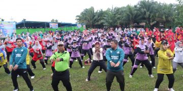 Semarak Sehari Boga Kelurahan Air Jamban Bersama Bupati dan Camat Riki,  Kunjungi UMKM Hingga Senam Bersama