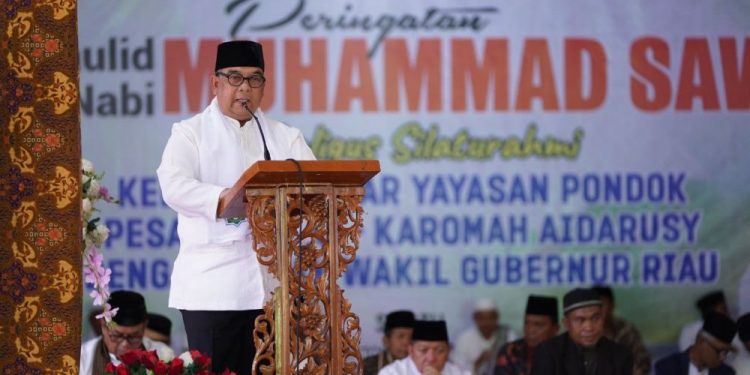 Peringati Maulid Nabi Bersama Santri, Ini pesan Wagub Riau