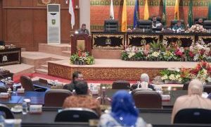 Wagubri Sampaikan Tujuan Ranperda Tentang RPPLH 2022-2051