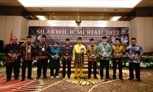 Bentuk Sumbangsih Kepada Riau, ICMI Launching Buku Pemikiran Cendekiawan Muslim