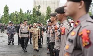 Polda Riau Gelar Apel Pasukan Operasi Lilin Lancang Kuning 2022