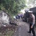 Bus Rombongan Mahasiswa Universitas Riau Terbalik di Sumbar