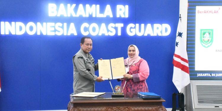 Bupati Kasmarni dan Kepala Bakamla RI Sepakat Jalin Kerjasama Tingkatkan Pengamanan Laut