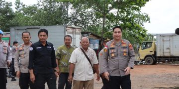 Polresta Tanjungpinang Bersama Polsek KKP  Gelar Jumat Curhat Di Pelabuhan Tanjung Merbau Dompak