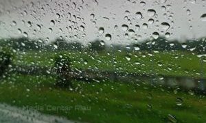 Awal Tahun Ini Hujan Masih Berpotensi Mengguyur Wilayah Riau