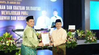 Dikukuhkan Gubernur Syamsuar, Komjen Pol Gatot Edy Kembali Terpilih Jadi Ketua PMRJ 2023-2026