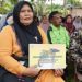 Gubri Serahkan Alsintan Kepada Petani Padi