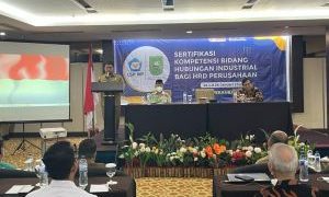 Tingkatkan Kompetensi HRD, Disnakertrans Riau Laksanakan Sertifikasi