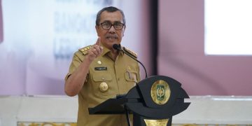 Gubri Surati Menhub Terkait Status Bandara Internasional SSK II