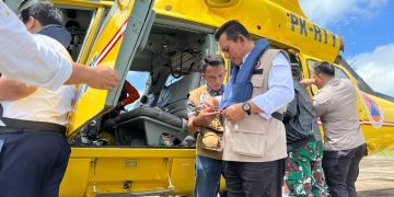 Bersama Kepala BNPB RI, Kapolda dan Danrem, Gubernur Ansar Terbang ke Serasan Menggunakan Helikopter BNPB