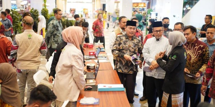 2024 Wajib Bersertifikat Halal, Kakanwil Kemenag Riau Ajak Pelaku Usaha Daftarkan Produk