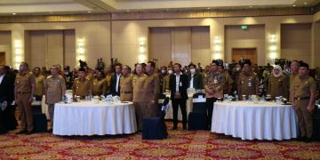 Ansar Ahmad dan Gubernur se-Indonesia Bacakan Ikrar Komitmen Anti Korupsi Kepala Daerah