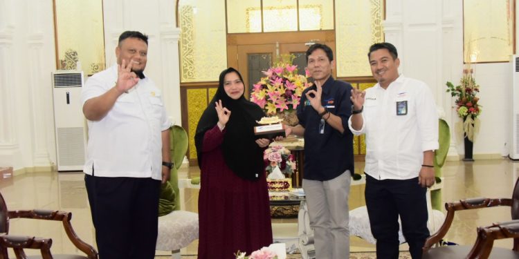 Audiensi dengan Bupati Kasmarni, ASDP Cabang Batam Berencana Operasikan Kapal di Lintasan Air Putih-Sei Selari