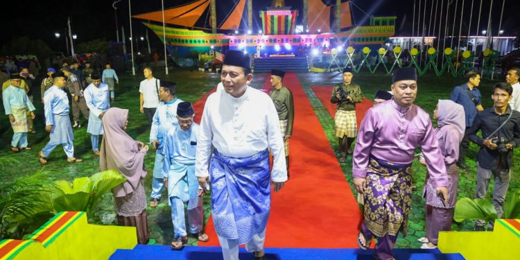 Buka STQH X Kabupaten Lingga, Gubernur Ansar Ajak Masyarakat Agar Meresapi Nilai-Nilai Alquran