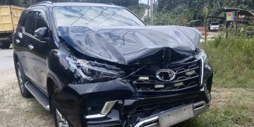 Mobil Wabup Siak Tabrakan, Begini Kondisinya