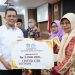 Gubernur Ansar Serahkan Bantuan Insentif Berbagai Komponen Masyarakat di Kabupaten Karimun