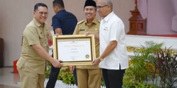 DJPb Provinsi Riau Beri Penghargaan Anugerah Treasury Award