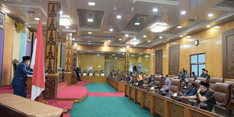LKPJ Bupati Bengkalis Akhir Tahun Anggaran 2022 diterima Legislatif, Bupati Kasmarni Apresiasi Kinerja DPRD