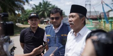 Gubernur Syamsuar Harap Seluruh UPT PUPR Perbaiki Jalan Rusak di Riau
