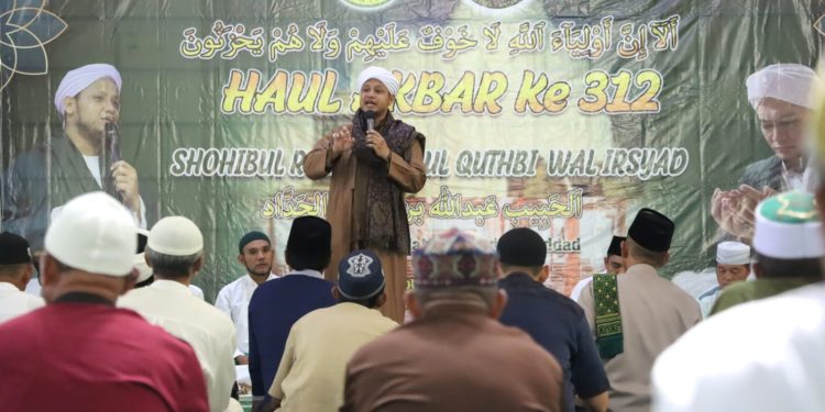Haul Akbar ke-312, Bupati Roby Minta Habib Doakan Kabupaten Bintan