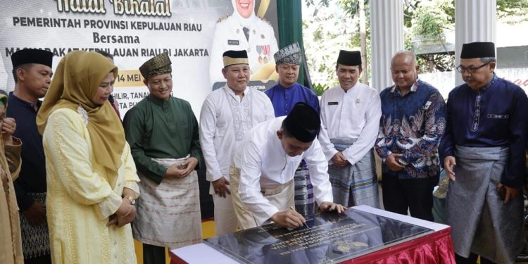 Rumah Singgah Raja Ahmad Engku Haji Tua Diresmikan Gubernur Ansar