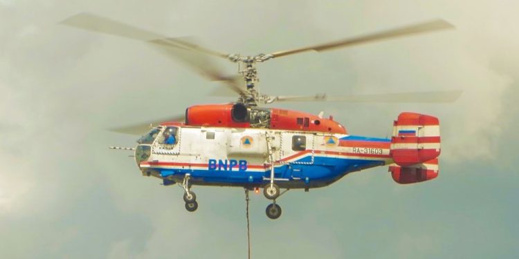 Tiga Helikopter Water Boombing Dalam Proses Pengiriman ke Riau