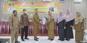 Diskominfotiks Gelar Sosialisasi dan Pembekalan Evaluasi Penyelenggaran Statistik Sektoral