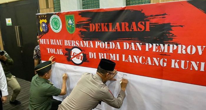 MUI Riau Gandeng Forkopimda Tolak LGBT dan Narkoba di Provinsi Riau