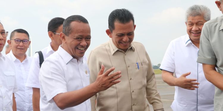 Gubernur Ansar Dampingi Menteri Bahlil Tinjau Kawasan Rempang Batam