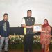 Bupati Kasmarni, Satu dari Dua Bupati se Indonesia Terima Penghargaan Menpora