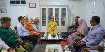 Tindak Lanjut Pembangunan Penyeberangan Dumai-Rupat, Gubri Terima Audiensi  Tim CDT serta  MCC
