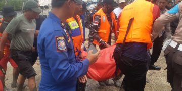 Terseret Ombak Saat Jala Ikan, Nelayan Bengkalis Ditemukan Meninggal
