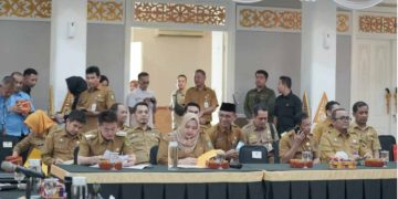Bupati Rohil Afrizal Sintong Hadiri Rakor Percepatan PI 10 Persen Blok Rokan