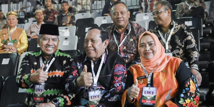 Bupati Kasmarni Hadiri Festival LIKE, Arahan Presiden Siap Dilaksanakan