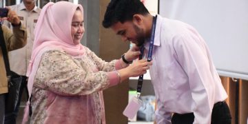 Kurangi Angka Pengangguran, Bupati Kasmarni Bekali Tenaga Kerja Usia Produktif dengan Keahlian Khusus