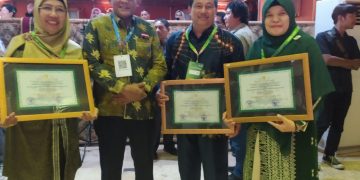 Dua Sekolah di Tanjungpinang Terima Penghargaan Adiwiyata Mandiri dan Nasional