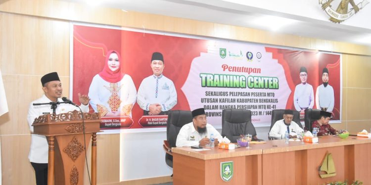 TC Berakhir, Bupati Bengkalis Lepaskan Keberangkatan Kafilah menuju MTQ Riau