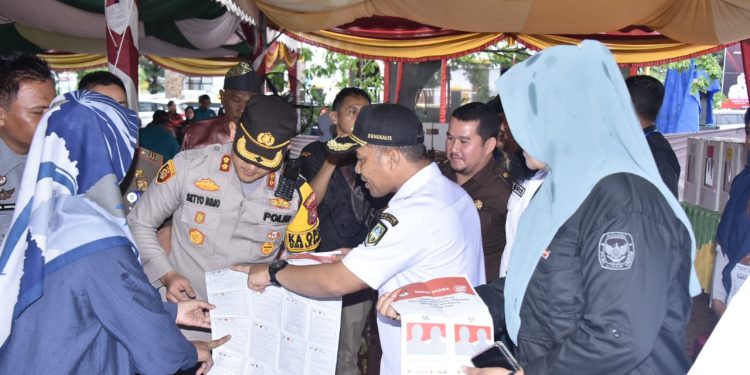 Wakil Bupati Bagus Santoso Hadiri Simulasi Pemungutan dan Perhitungan Suara Pemilu 2024
