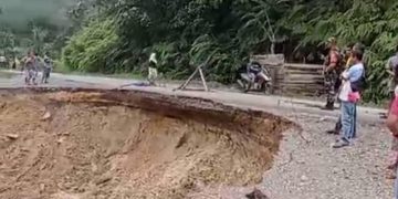 Buka Tutup, Pasca Longsor Pagi Ini Jalan Nasional di Kuansing Bisa Dilewati