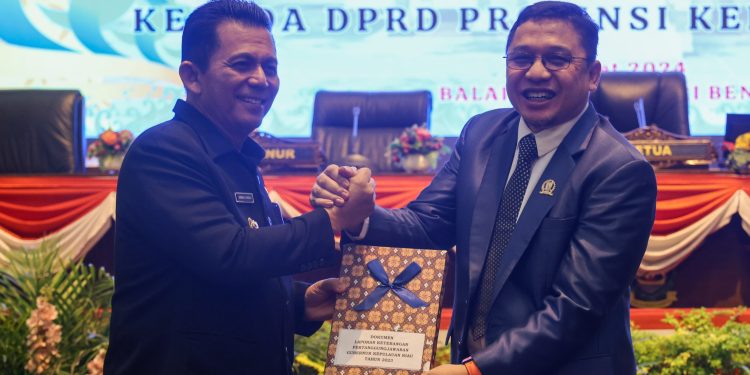 DPRD Provinsi Kepri Menggelar Rapat Paripurna Penyampaian LKPJ Gubernur Tahun 2023