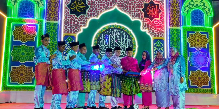 Camat Riki Rihardi Buka MTQ ke-V Kelurahan Duri Timur