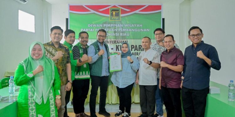 Setelah Dari Partai Nasdem, Kini Partai PPP Serahkan B1-KWK kepada Pasangan Kasmarni – Bagus Santoso